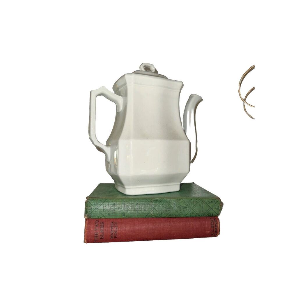 Antique 1890s Ironstone Teapot by J & G Meakin of England